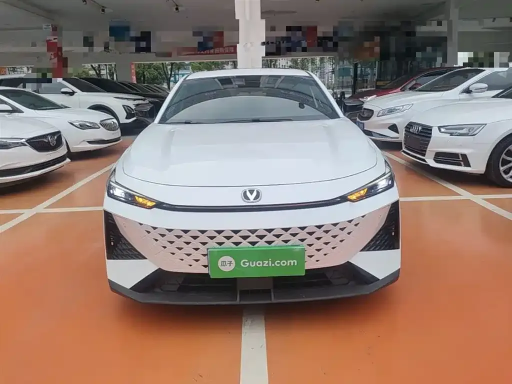 Changan UNI-V 2024 из CN, фото 5