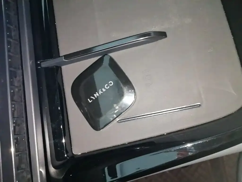 Lynk & Co 08 EM-P 2023 из CN, фото 4
