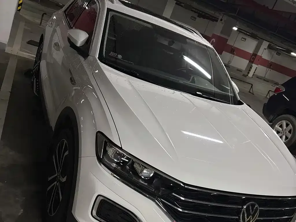 Volkswagen T-Roc 2022 из CN, фото 1