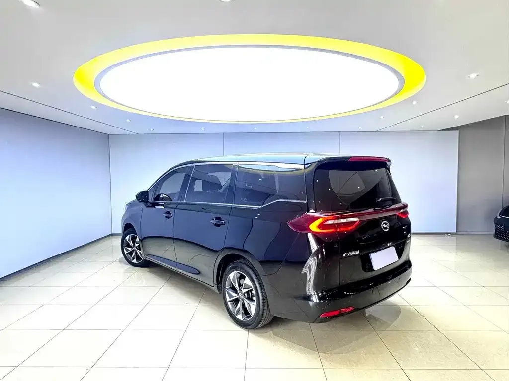 GAC Motor Trumpchi M6 — фото 8