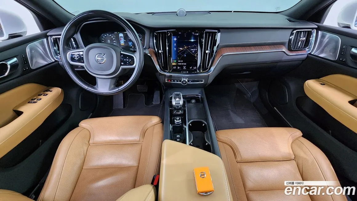 Volvo S60 — фото 10