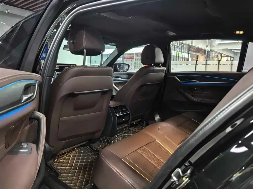 BMW 5 Series New Energy — фото 2