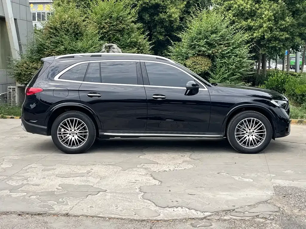 Mercedes-Benz GLC — фото 10