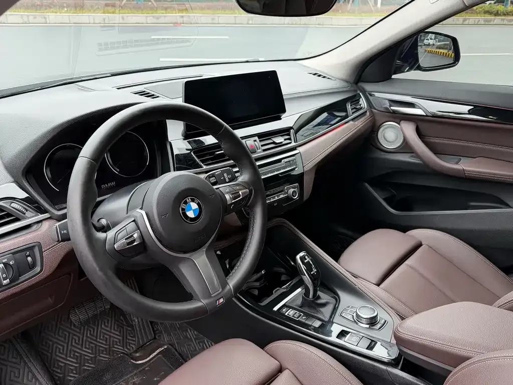 BMW X2 2023 из CN, фото 2