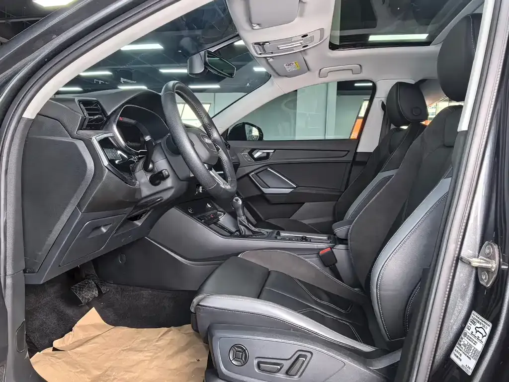 Audi Q3 Sportback 2022 из CN, фото 10