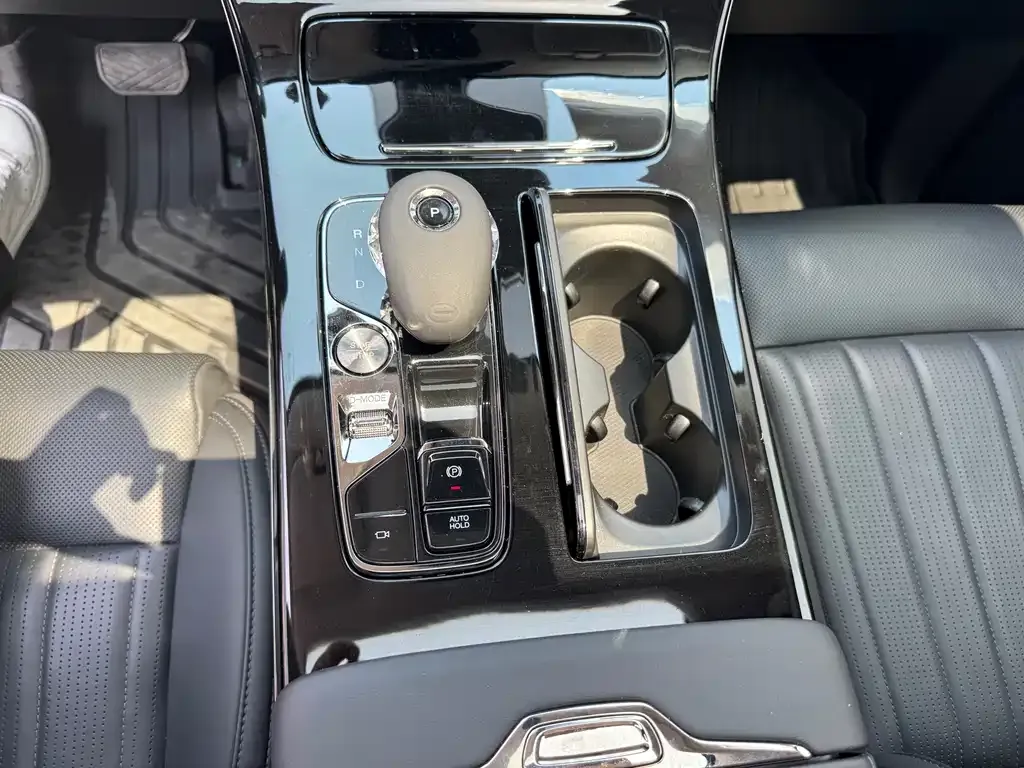 GAC Motor Trumpchi E9 — фото 3