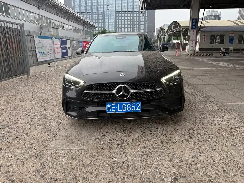 Mercedes-Benz C-Class — фото 10