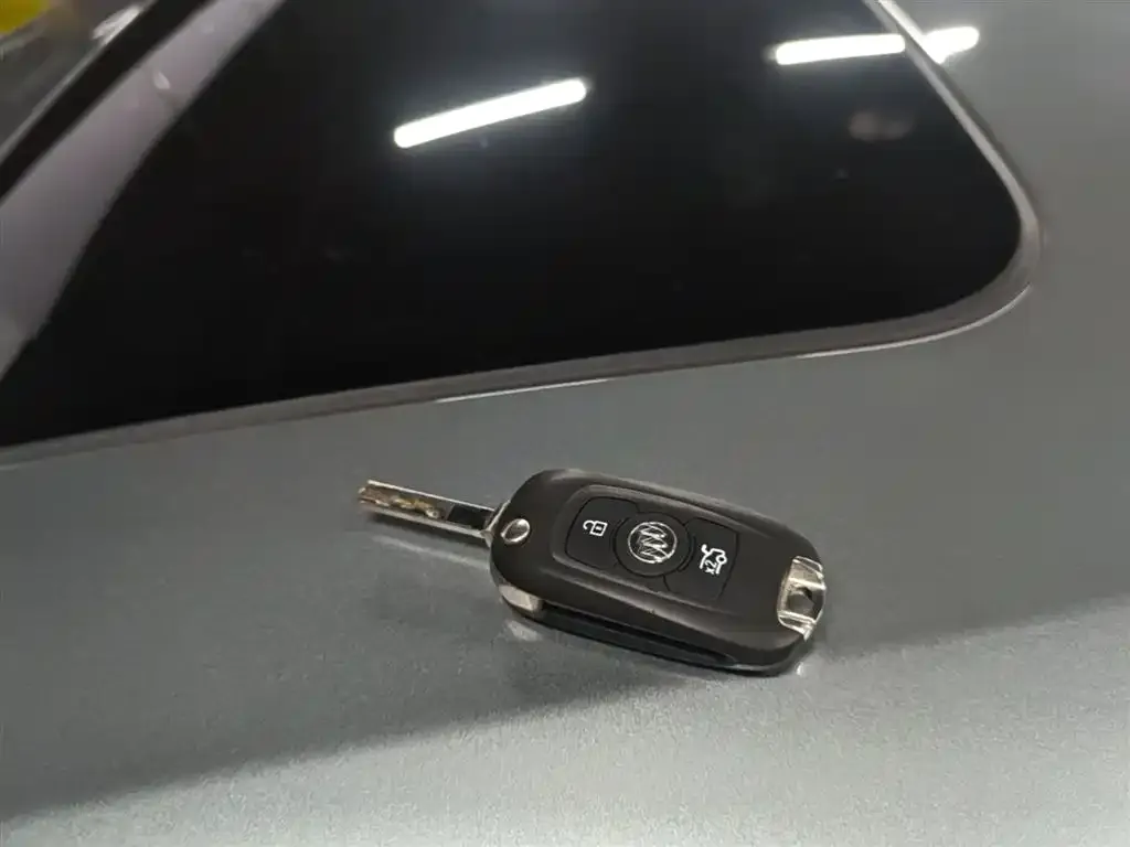 Buick Verano 2024 из CN, фото 2