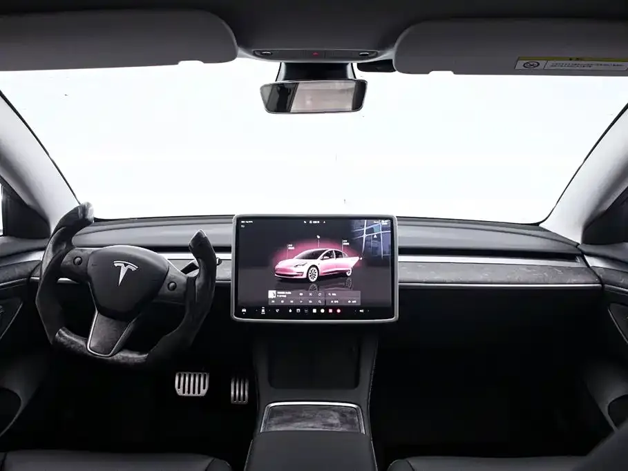 Tesla Model 3 — фото 5