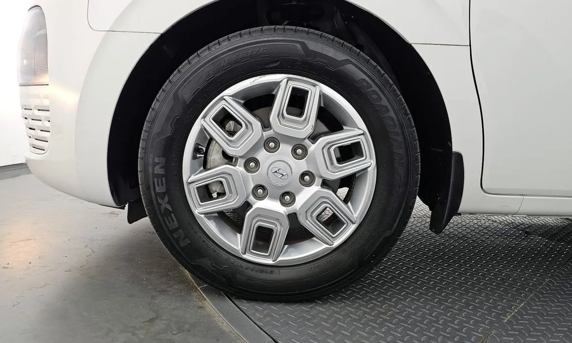 Hyundai Staria — фото 10