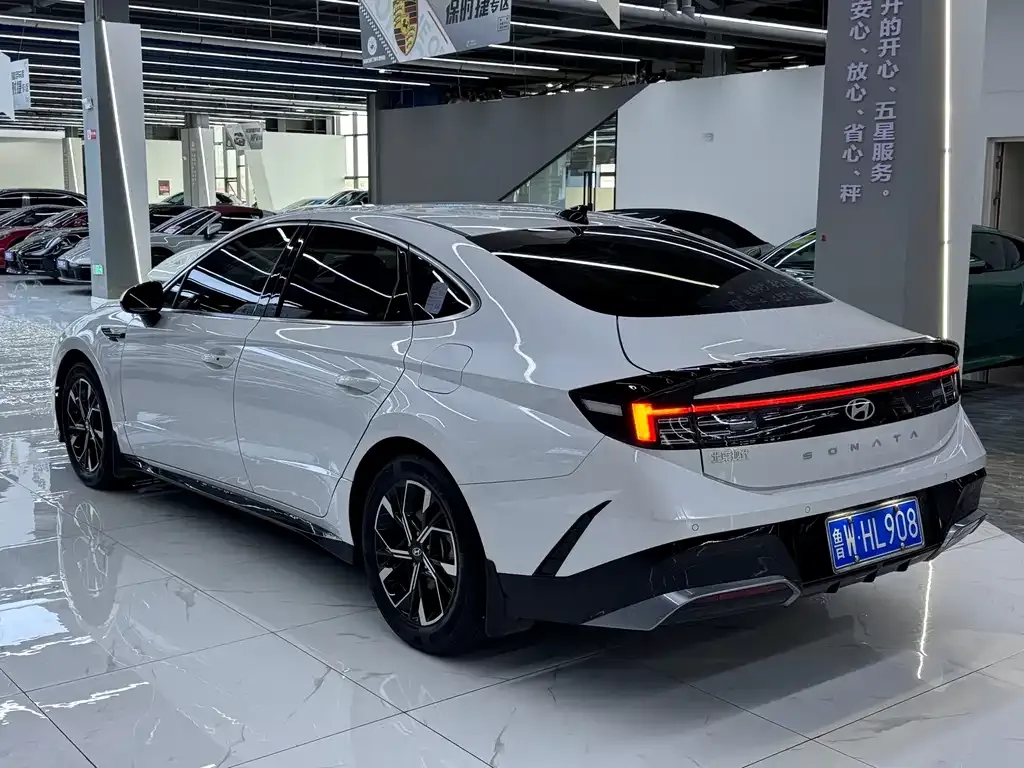 Hyundai Sonata 2024 из CN, фото 5
