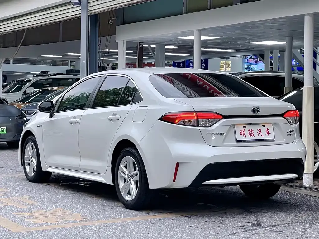 Toyota Levin — фото 10