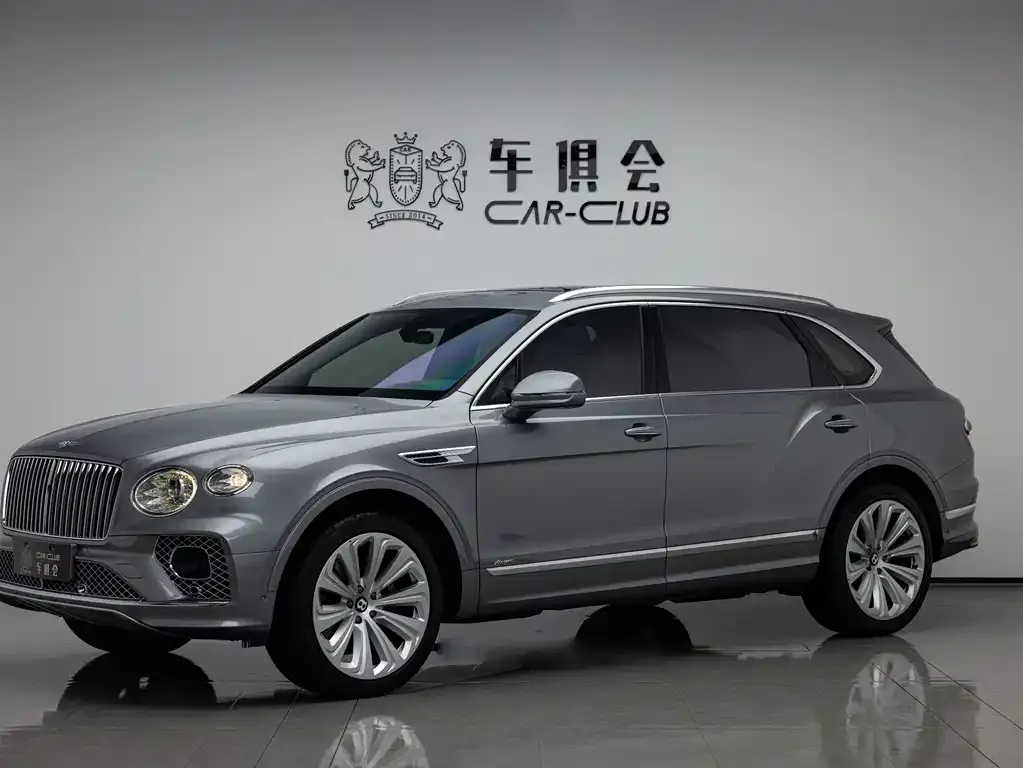 Bentley Bentayga — фото 1