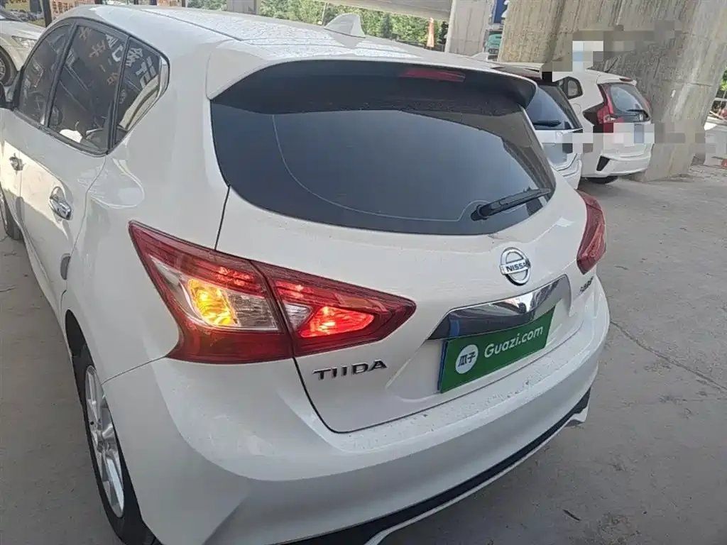 Nissan Tiida 2023 из CN, фото 6