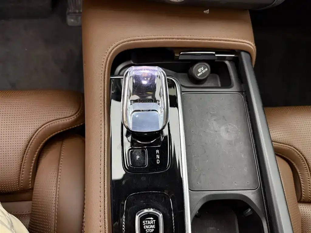 Volvo S90 — фото 4