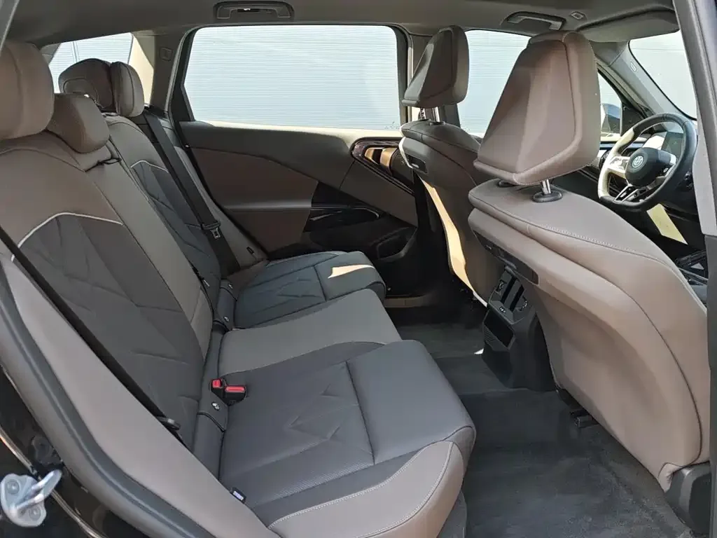 BMW X3 2025 из CN, фото 3