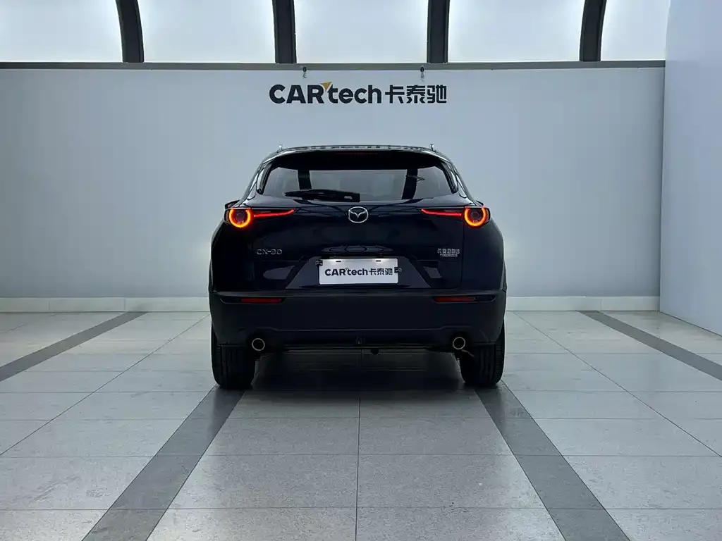 Mazda CX-30 — фото 2