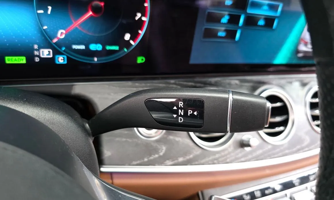 Mercedes-Benz E-Class 2021 из KR, фото 10