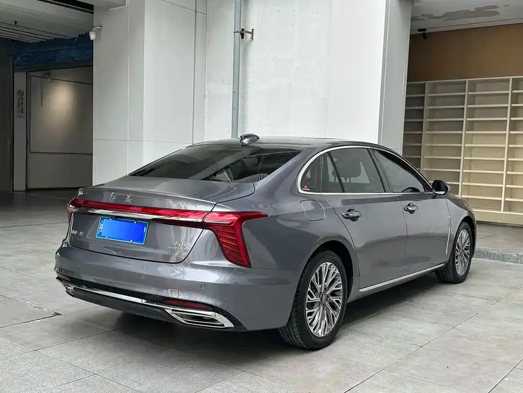 Hongqi H5 — фото 2
