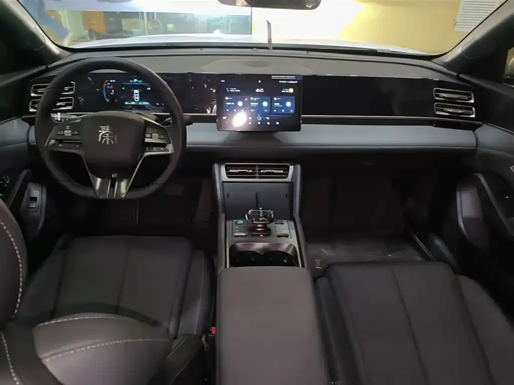 BYD Qin L 2025 из CN, фото 2