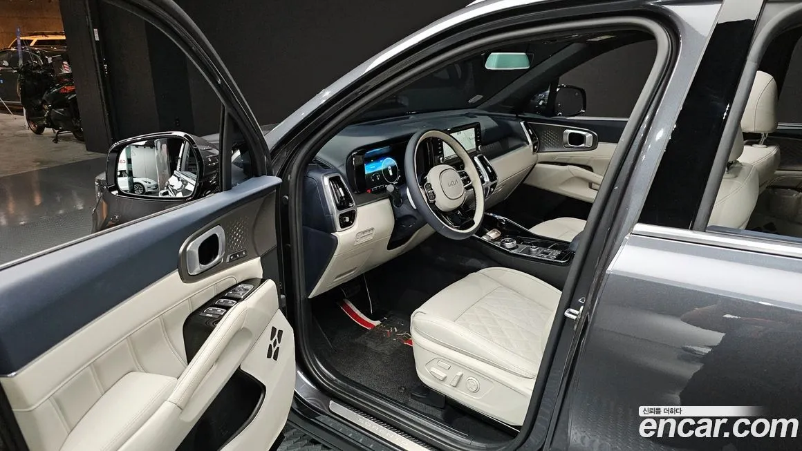 Kia Sorento — фото 7