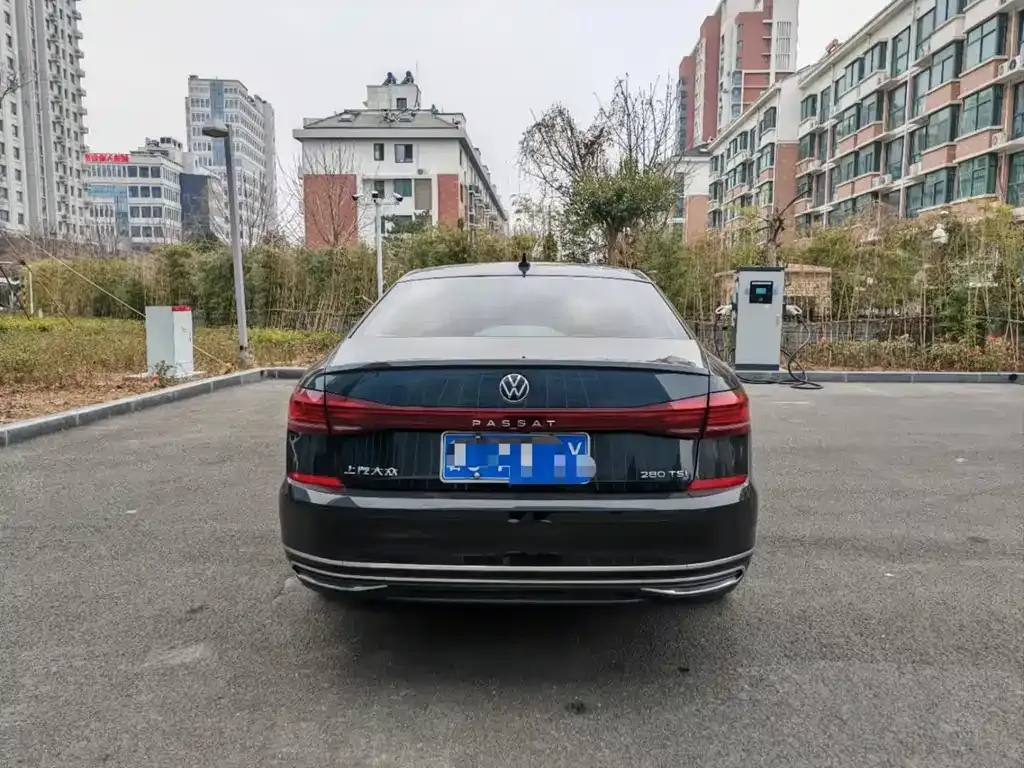 Volkswagen Passat 2024 из CN, фото 5