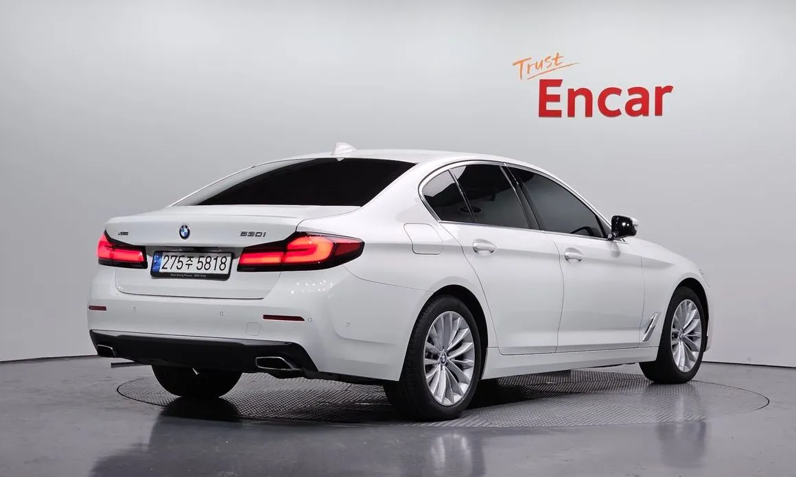 BMW 5-Series 2021 из KR, фото 3