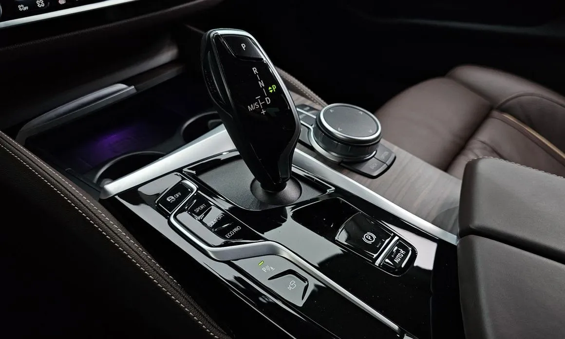 BMW 5-Series 2021 из KR, фото 7