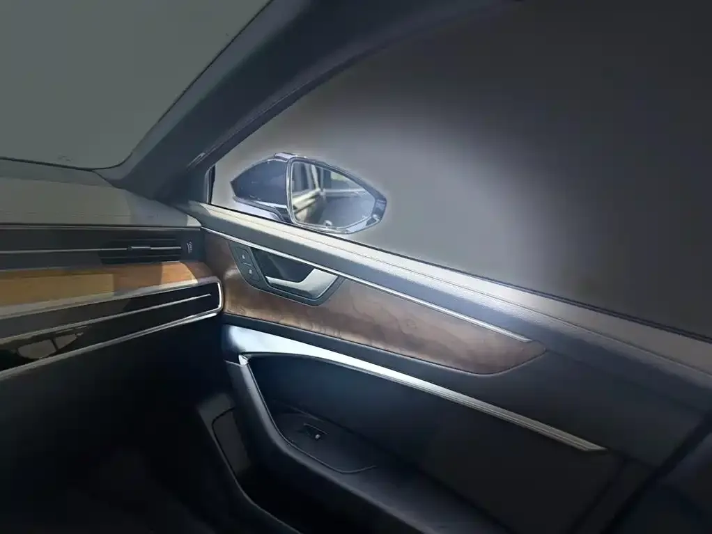Audi A6L New Energy 2021 из CN, фото 9