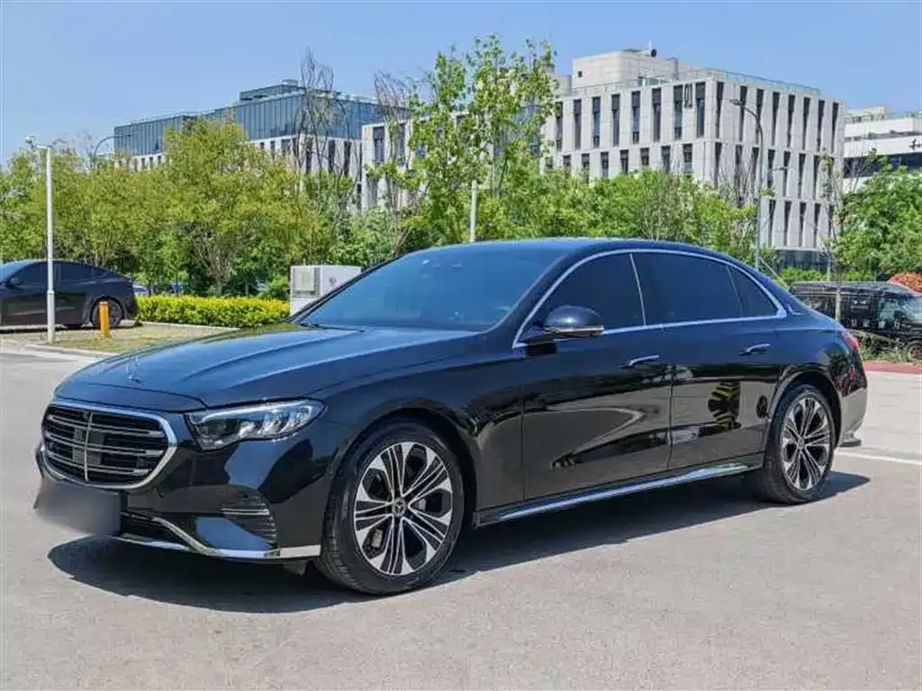 Mercedes-Benz E-Class 2025 из CN, фото 10