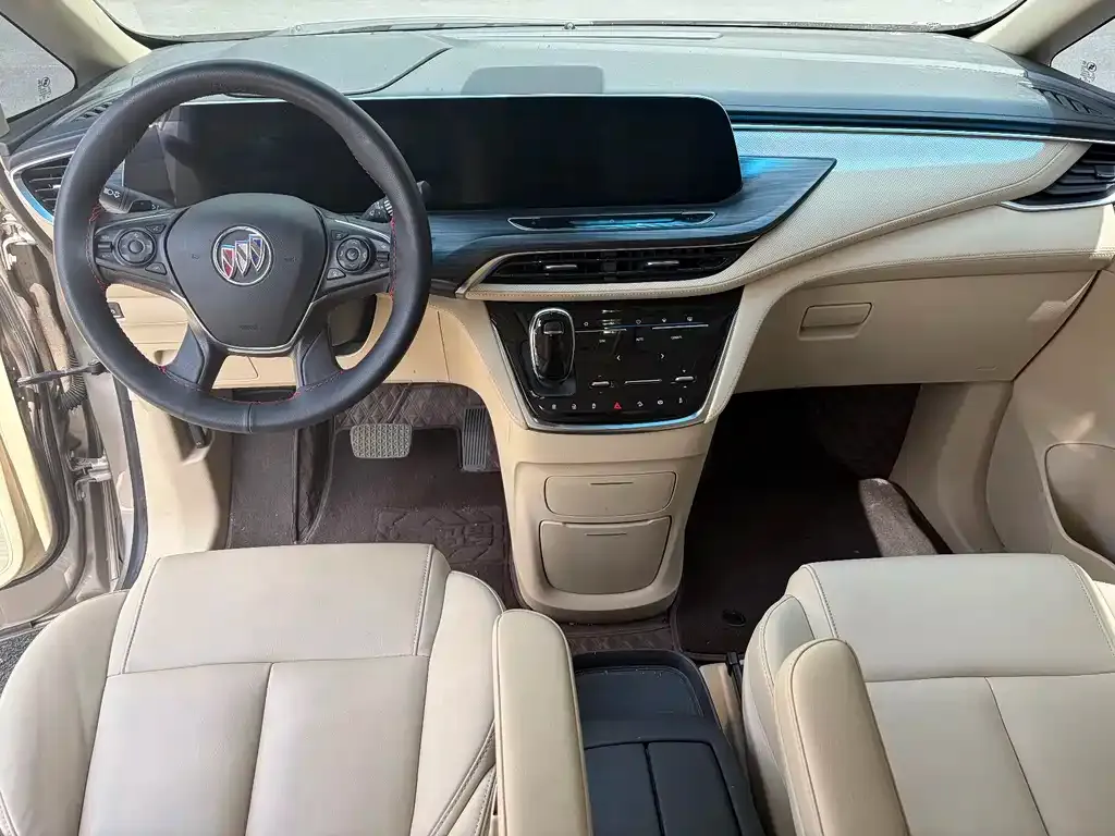 Buick GL8 2023 из CN, фото 10