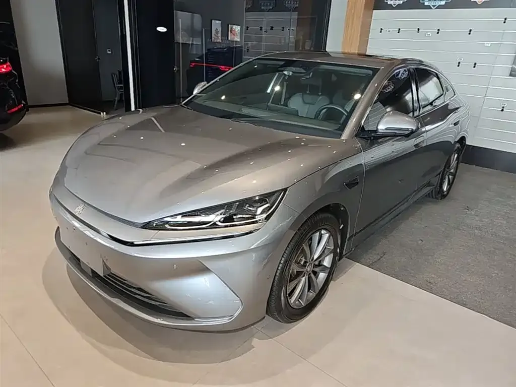 BYD Qin L — фото 2