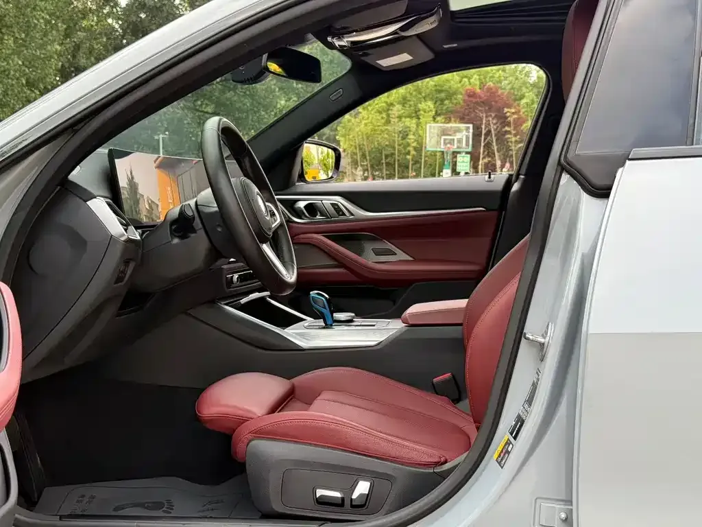 BMW i4 2023 из CN, фото 2