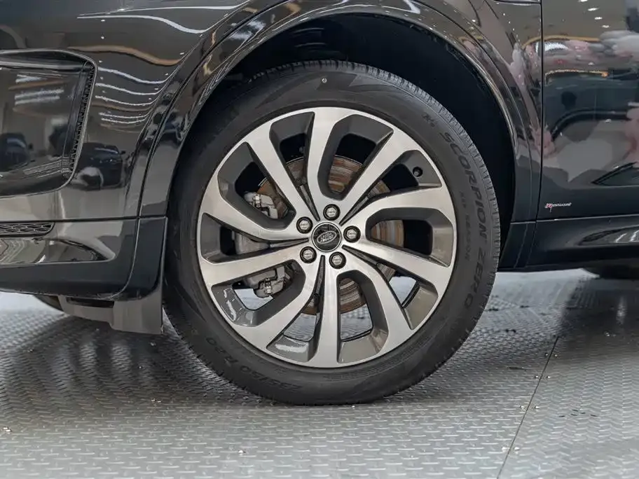 Land Rover Discovery Sport — фото 3