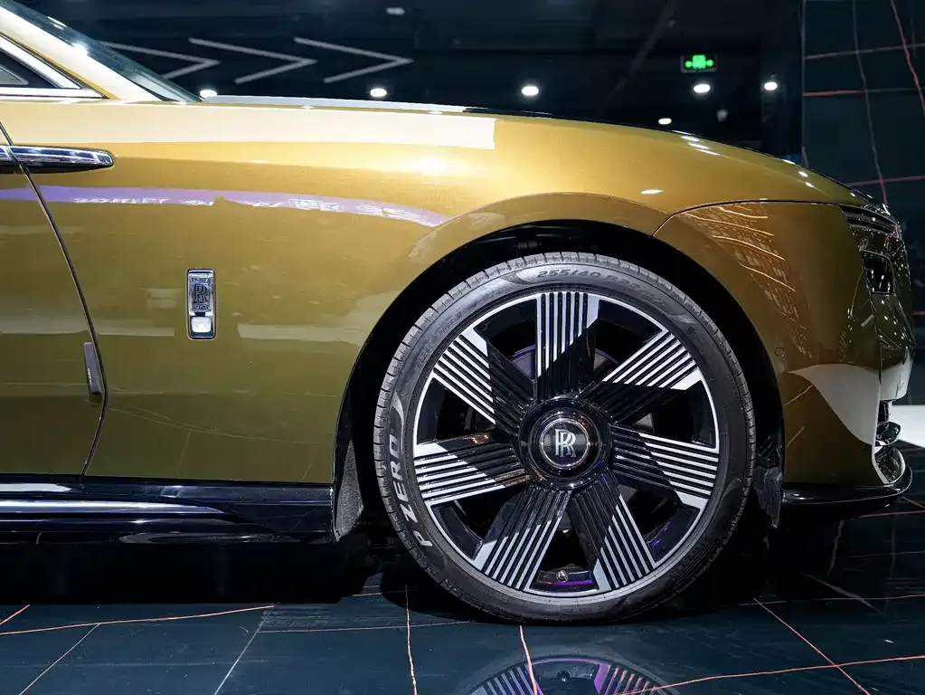 Rolls-Royce Phantom 2024 из CN, фото 5
