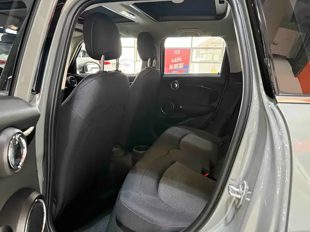 MINI Cooper (3-door) 2021 из CN, фото 7