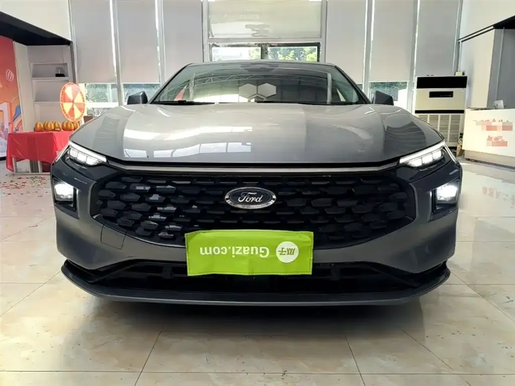 Ford Mondeo 2024 из CN, фото 2