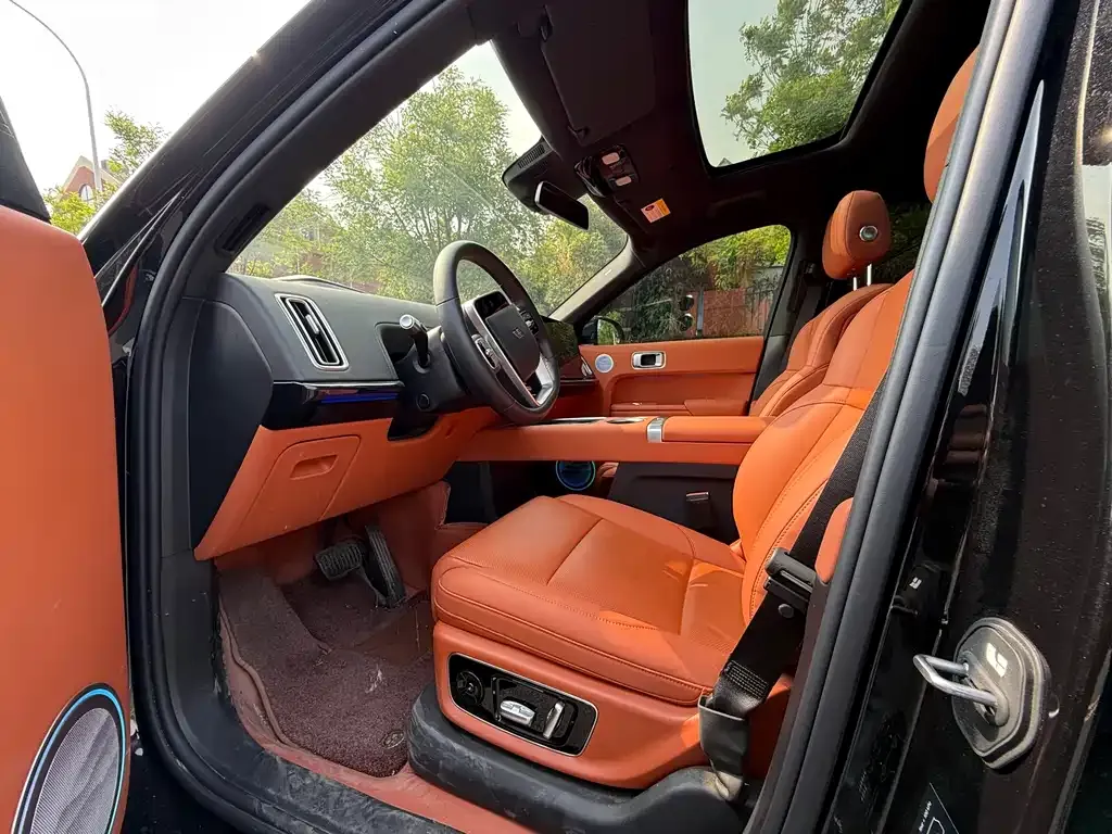 Li Auto L8 2025 из CN, фото 6
