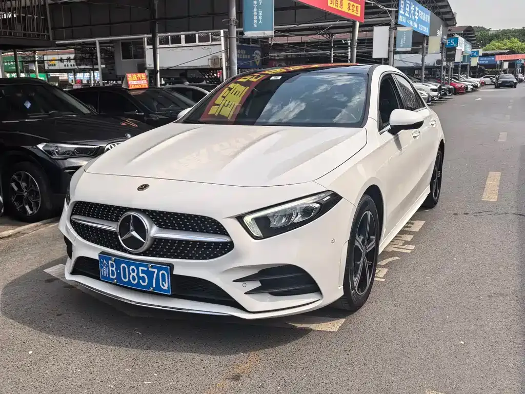 Mercedes-Benz A-Class — фото 1