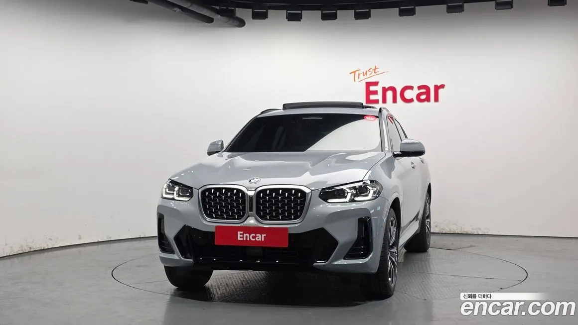BMW X4 2025 из KR, фото 2