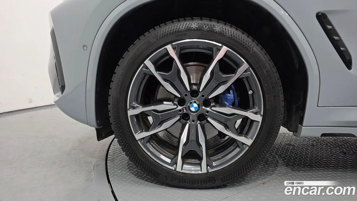 BMW X4 2025 из KR, фото 7