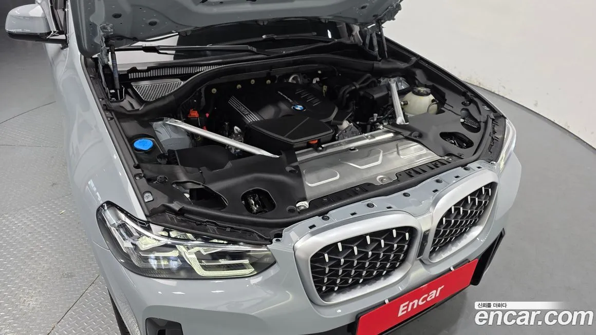 BMW X4 2025 из KR, фото 5