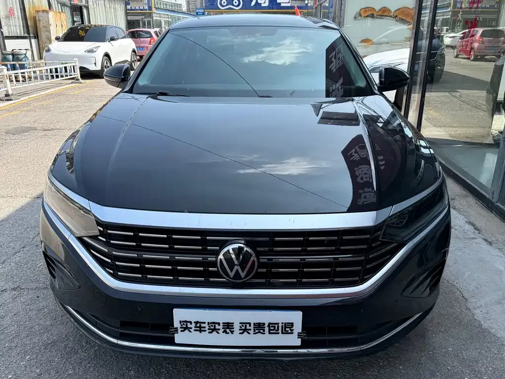 Volkswagen Passat — фото 10