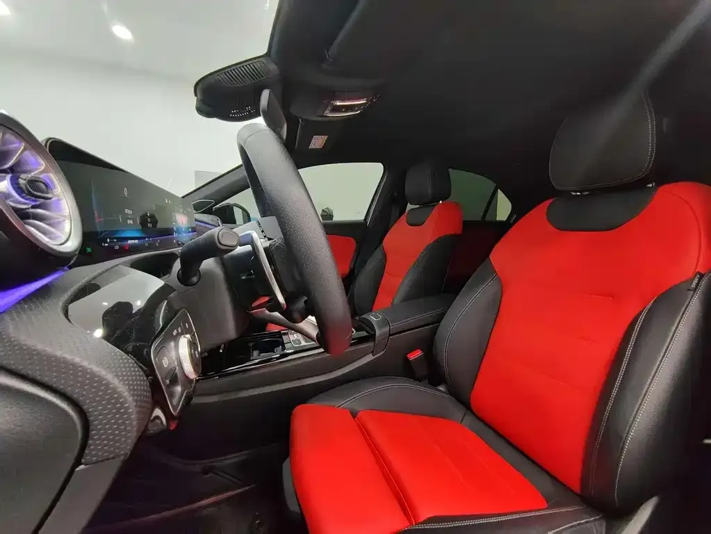 Mercedes-Benz A-Class AMG — фото 9