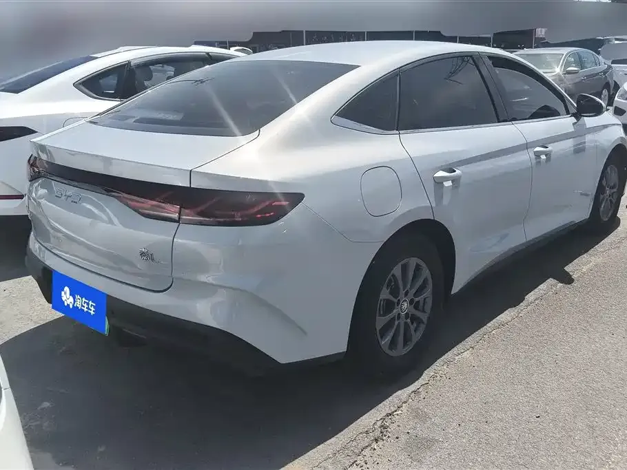 BYD Qin L — фото 3