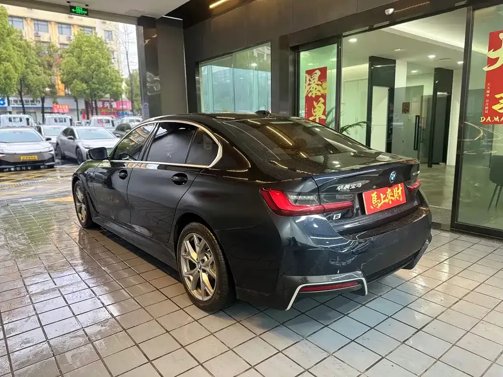 BMW i3 — фото 10