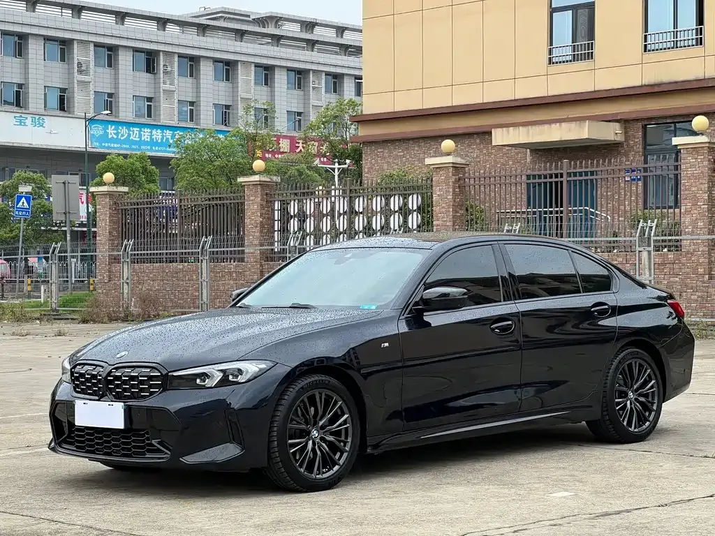 BMW 3 Series — фото 1