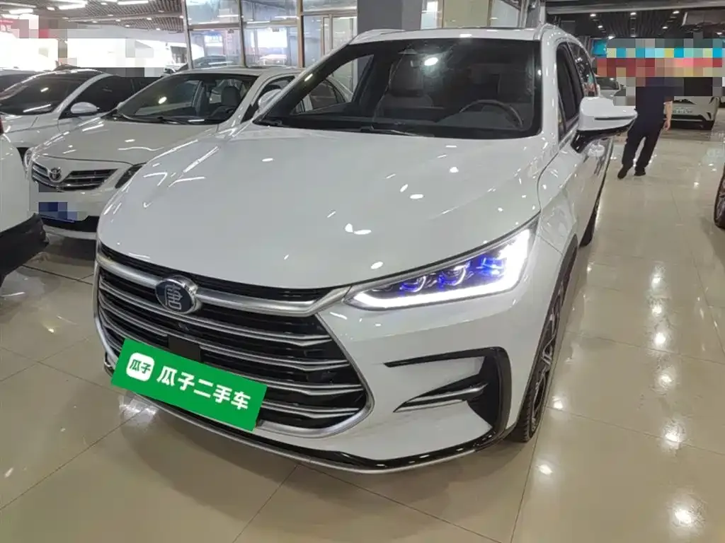 BYD Tang New Energy — фото 5