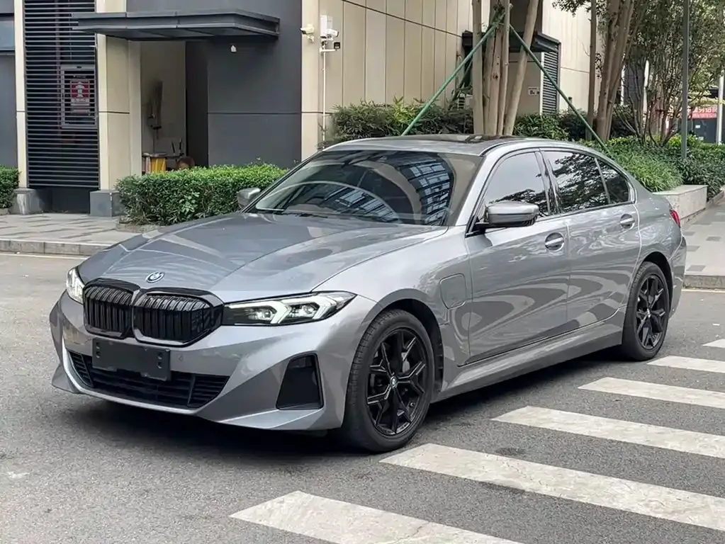 BMW i3 — фото 1