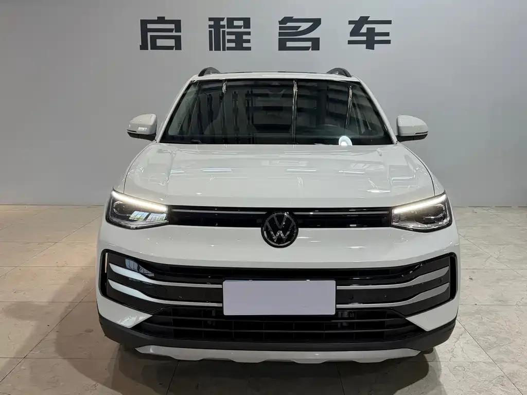 Volkswagen Tharu — фото 9